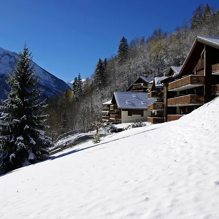 Ancolie - Hauts De Planchamp - 2 Pieces Pour 6 Personnes 661 La Plagne